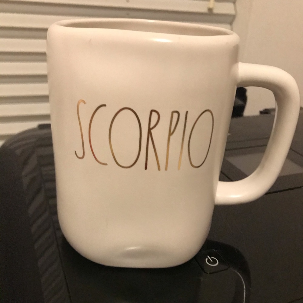 Rae Dunn Scorpio mug New